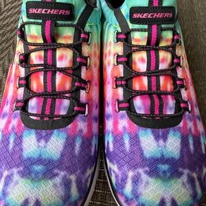 Skechers tie-dye slip on sneaker